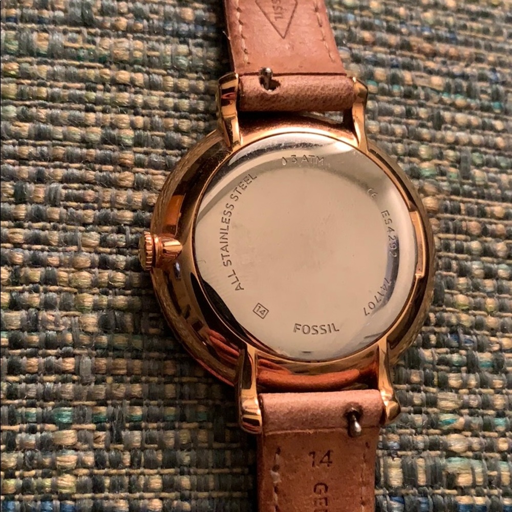 Fossil Watch - Picture 4 of 4